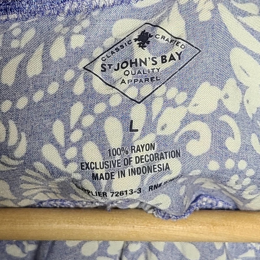 ST. JOHN'S BAY |  PAISLEY V-NECK BLOUSE | SIZE LARGE - Picture 5 of 8